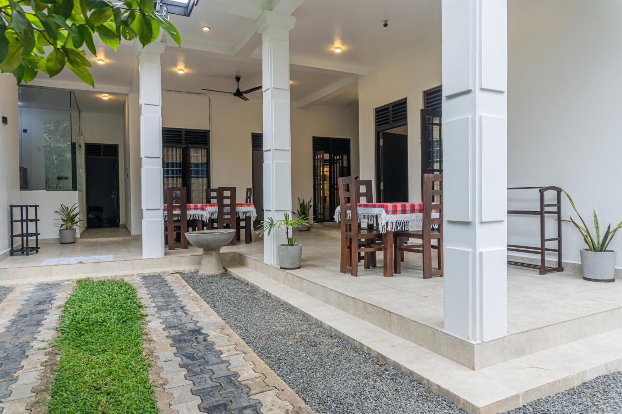 Blue Heaven Villa Ahangama Bagian luar foto