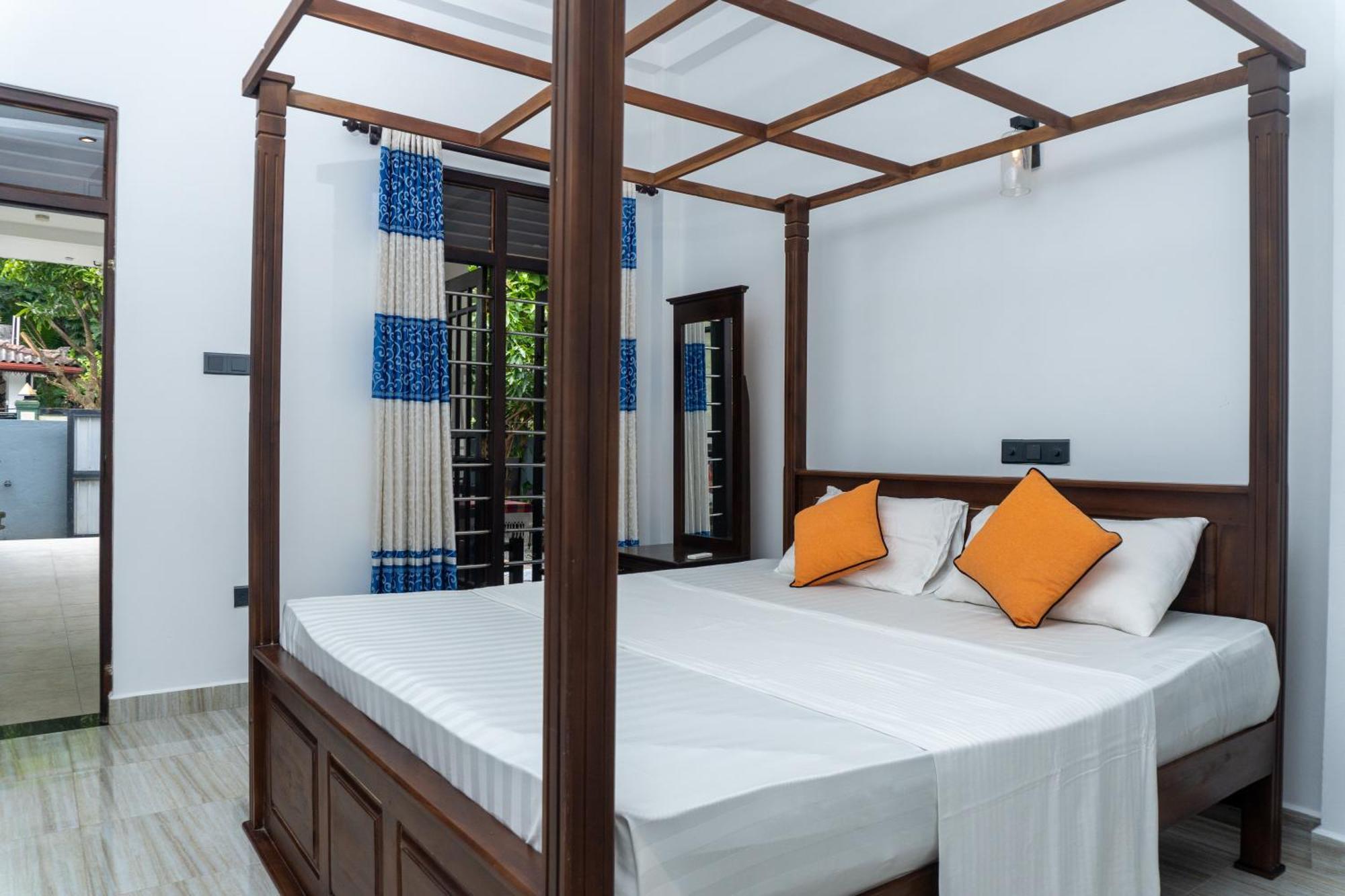 Blue Heaven Villa Ahangama Bagian luar foto